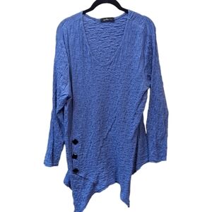 Yushi Blue Crinkle Asymmetrical Statement Button Scoop Neck Lagenlook Tunic (S)